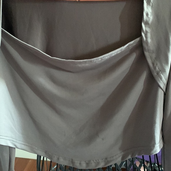 SHEIN LAVENDER BLOUSE - Picture 3 of 5